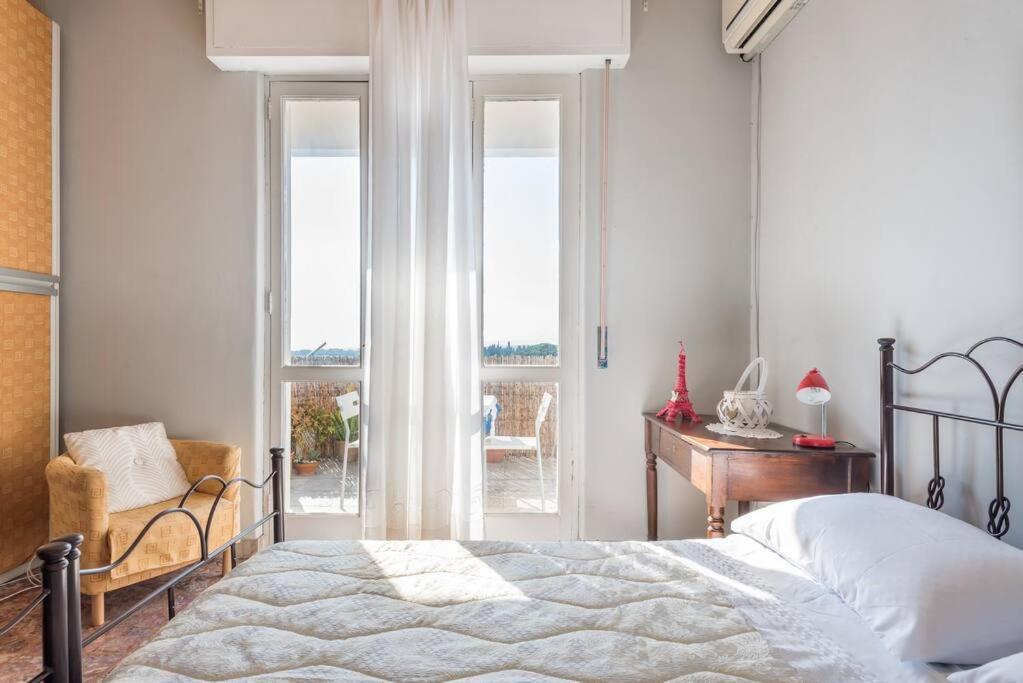 קטאניה Top Floor Apartment Near Historic Fortino מראה חיצוני תמונה