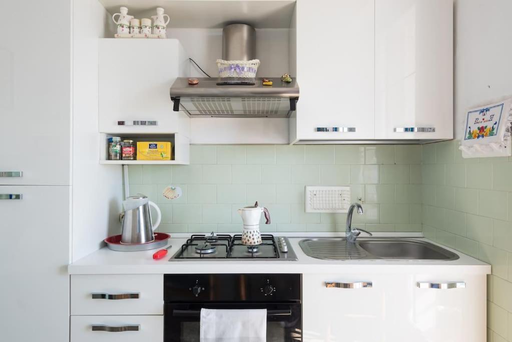 קטאניה Top Floor Apartment Near Historic Fortino מראה חיצוני תמונה